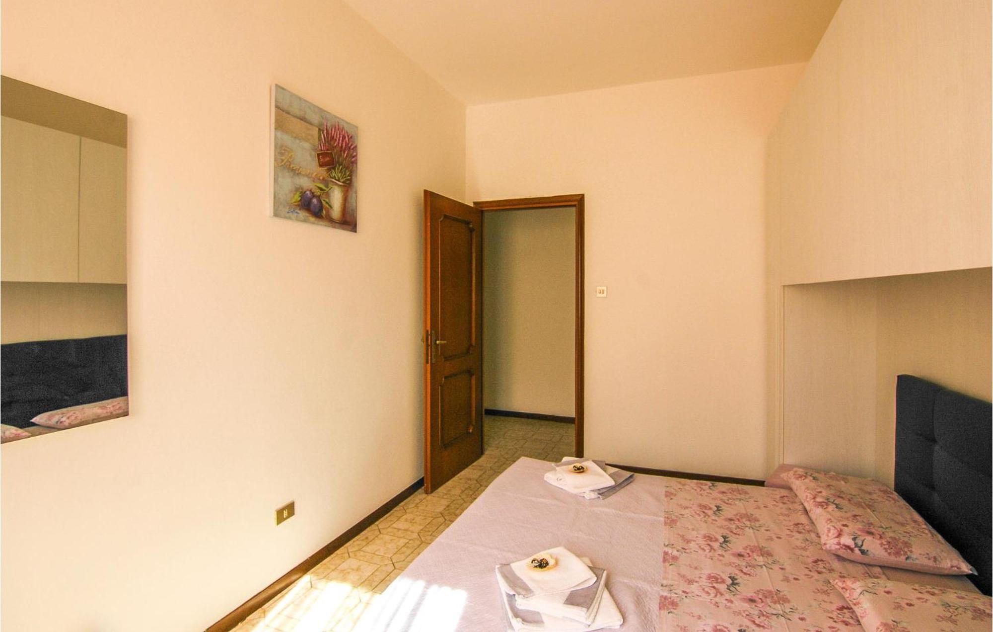 Cozy Apartment In La Spezia With Wifi Extérieur photo