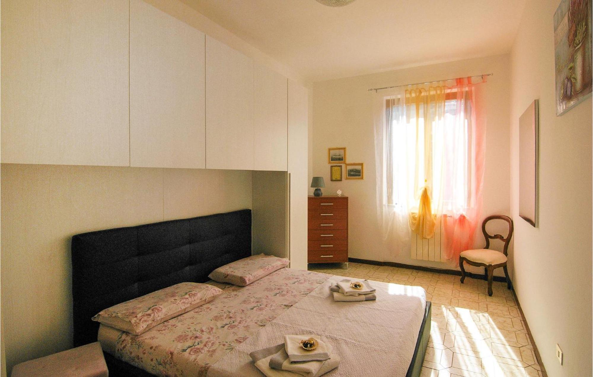 Cozy Apartment In La Spezia With Wifi Extérieur photo